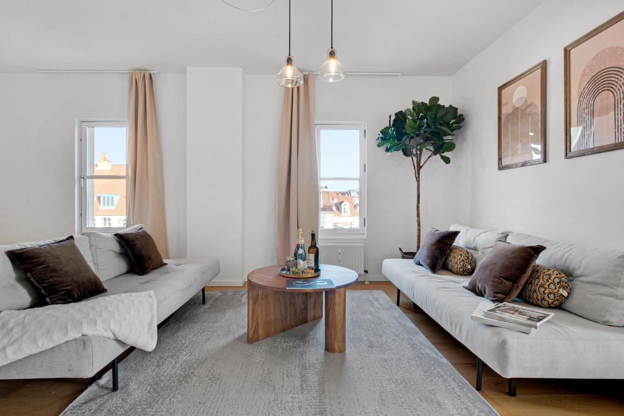 Sanders Haven - Lovely Two-bedroom In Historical Appartamento