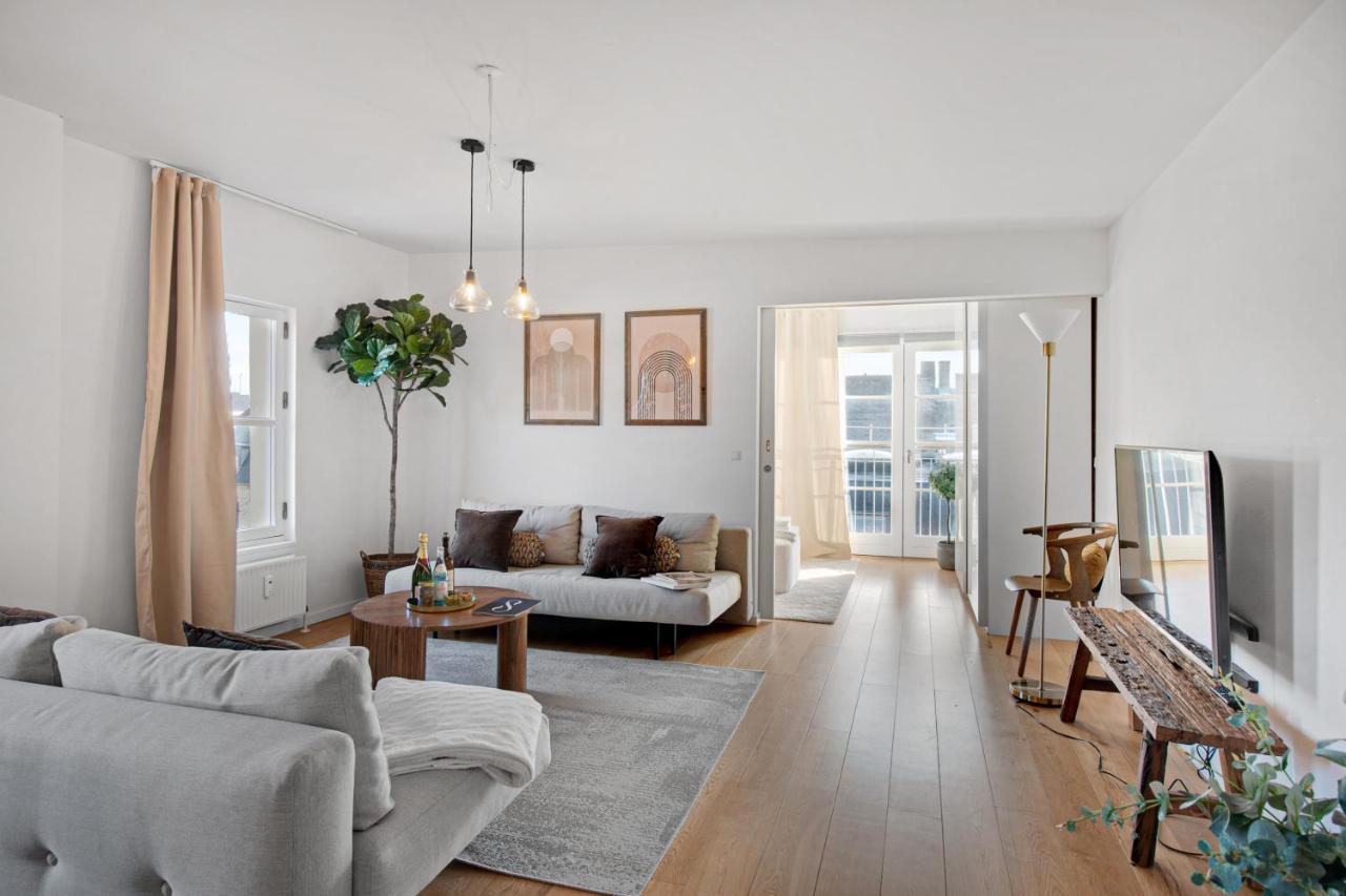 Sanders Haven - Lovely Two-bedroom In Historical Appartamento